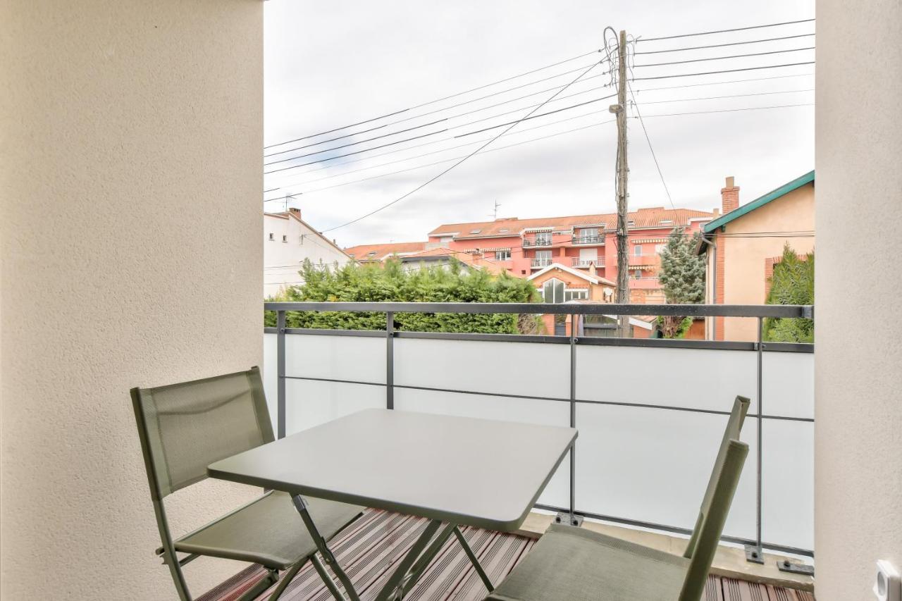 Oiqia Bonnefoy ~ 1 Avec Balcon *